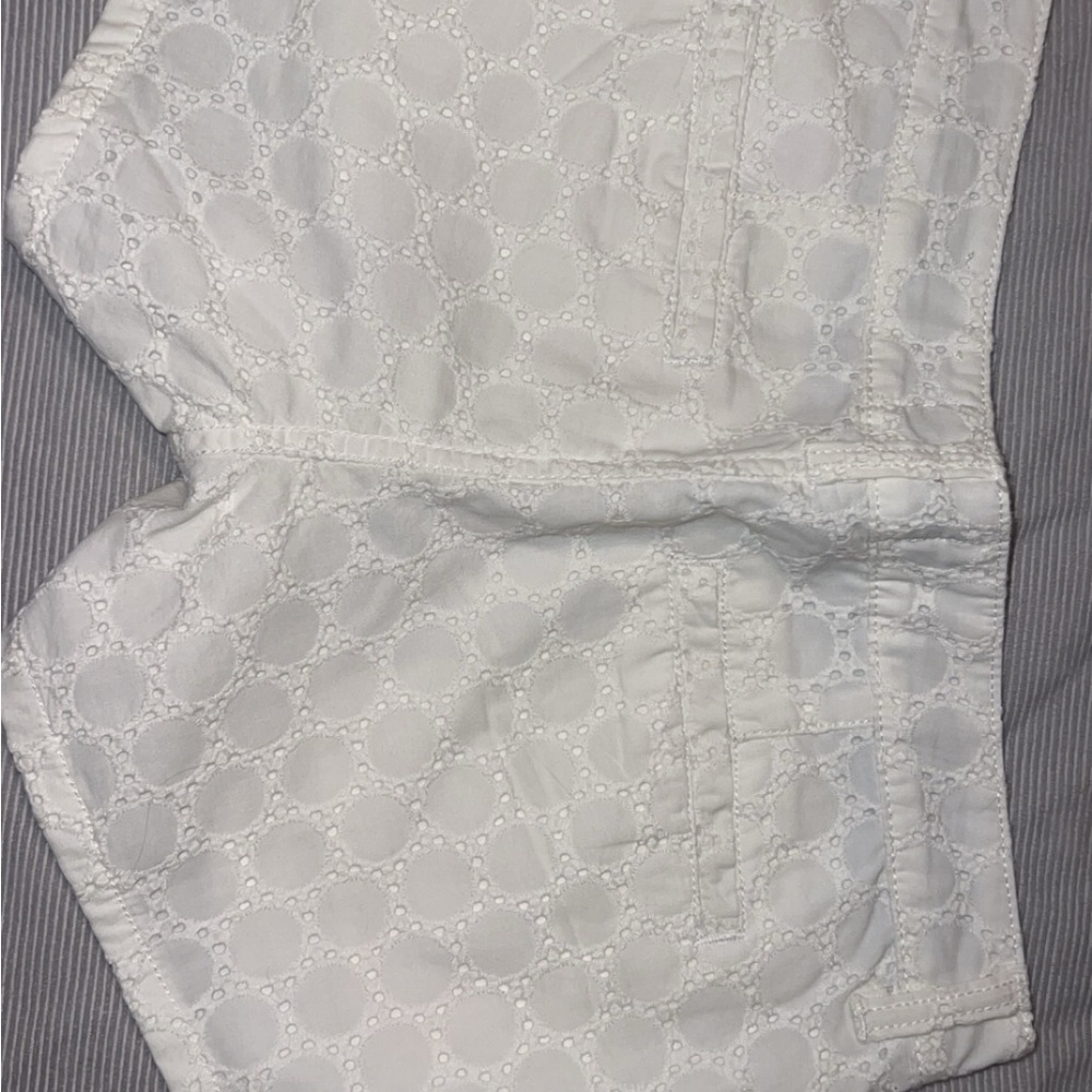 Shorts - Picture 2 of 3